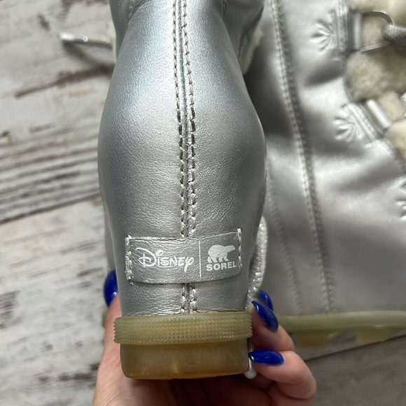 Sorel Disney Frozen-edition wedge snow boots - Picture 5 of 9
